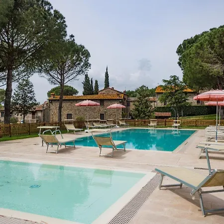 Vernazzano Basso Sleeps 6 T242209 *