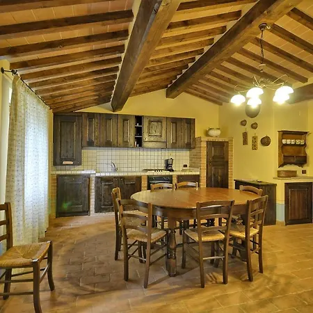 Vernazzano Basso Sleeps 6 T242209 Lejlighed *